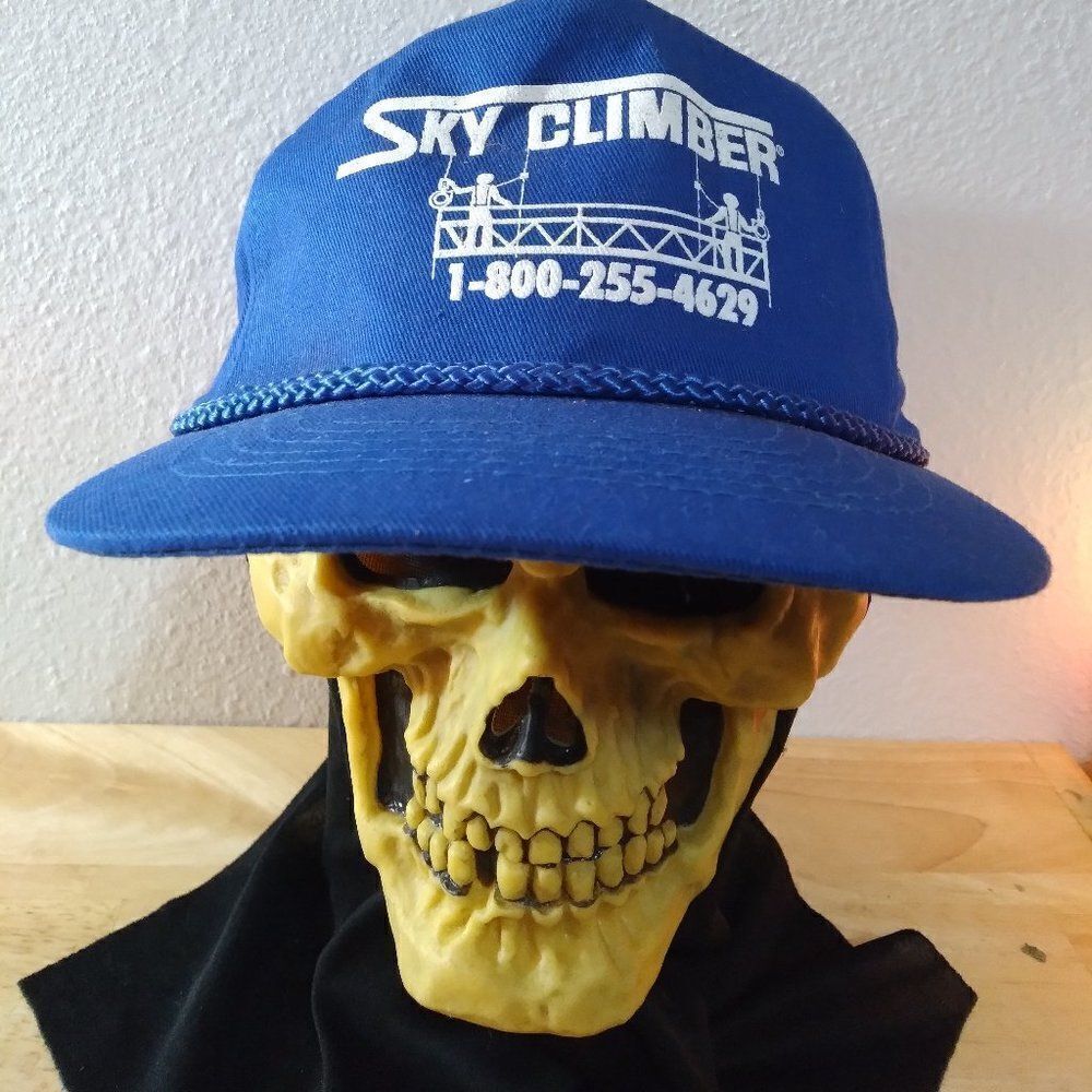 Deadstock Vintage Sky Climber Rope Snap Back Trucker Hat